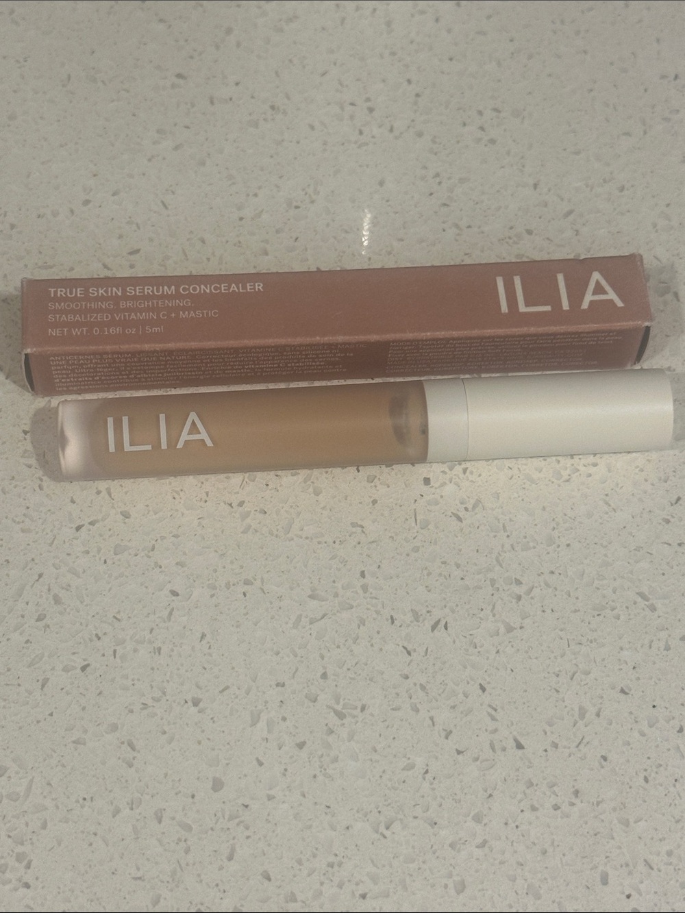 🆕 ILIA True Skin serum Concealer in Suma